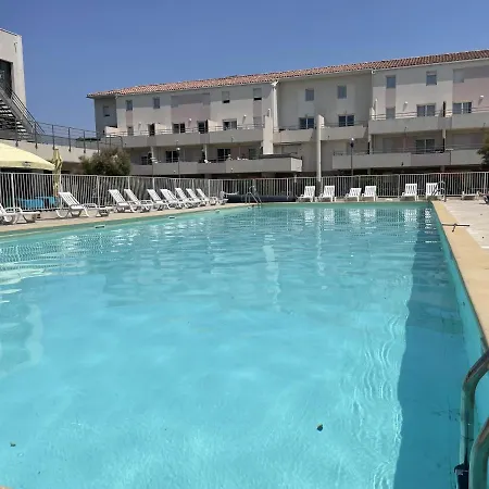 Sol-y-days Cap Camargue, Grand Duplex 6 Couchages De Tourisme Avec Piscine Le Grau-du-Roi