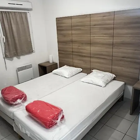 Sol-y-days Cap Camargue, Grand Duplex 6 Couchages De Tourisme Avec Piscine Daire