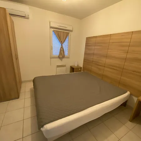 Daire Sol-y-days Cap Camargue, Grand Duplex 6 Couchages De Tourisme Avec Piscine *