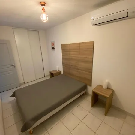 Daire Sol-y-days Cap Camargue, Grand Duplex 6 Couchages De Tourisme Avec Piscine Le Grau-du-Roi