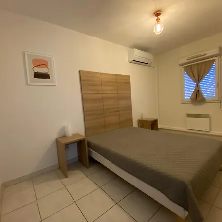 Daire Sol-y-days Cap Camargue, Grand Duplex 6 Couchages De Tourisme Avec Piscine *